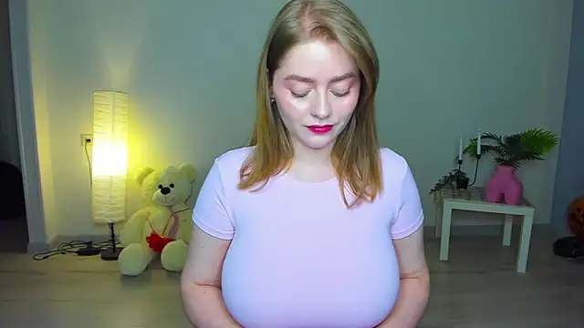 AidaPerry online show from November 28, 2025, 9:50 pm