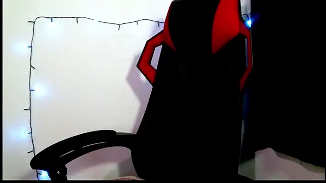 catalina colombia online show from March 11, 2025, 5:24 pm