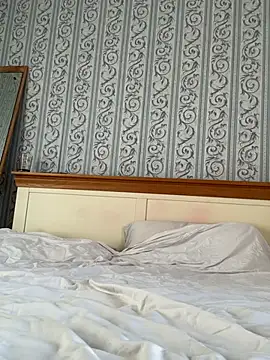 nolotymfcXo online show from February 14, 2026, 8:44 am