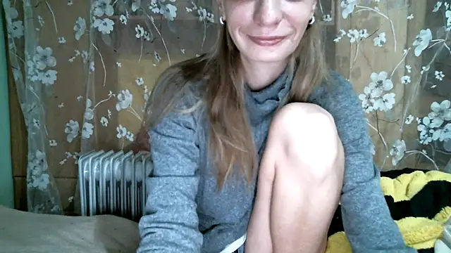 DennisXCaroll online show from February 11, 2025, 5:50 pm