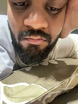 shrreyyyy online show from January 15, 2026, 3:55 am