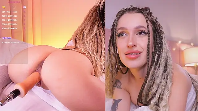 Eva Bailey  online show from December 3, 2025, 10:30 pm