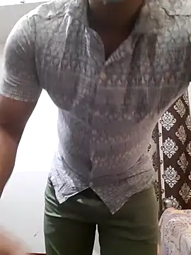 Guyinshortss online show from November 15, 2025, 6:59 pm