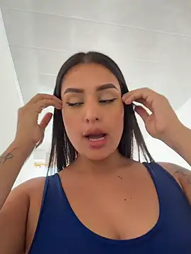 Snapshot of EmmaTorres_ chatting on July 24, 2026, 7:12 pm EmmaTorres online show from July 24, 2026, 7:12 pm