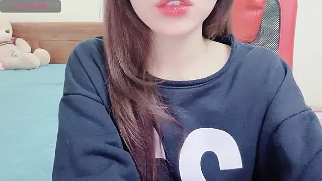 TrinhH Nabbi online show from January 6, 2025, 1:41 pm