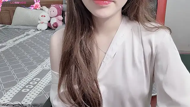Snapshot of TrinhH_Nabbi chatting on May 8, 2026, 10:31 am TrinhH Nabbi online show from May 8, 2026, 10:31 am