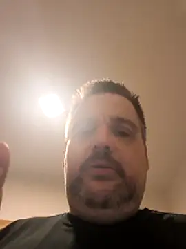 Snapshot of Ronny2510 chatting on February 1, 2026, 8:07 pm Ronny2510 online show from February 1, 2026, 8:07 pm