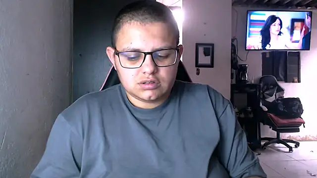 tatsumi nao online show from January 15, 2026, 3:16 pm