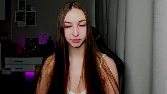 Sm0ly online show from March 28, 2026, 2:00 am