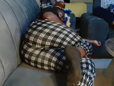 leslysexygirl online show from February 22, 2025, 7:25 pm