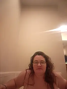 Snapshot of aliceluvzbill chatting on October 25, 2025, 10:48 pm aliceluvzbill online show from October 25, 2025, 10:48 pm