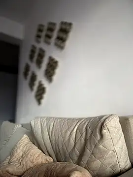 RaquelleDevon online show from October 1, 2025, 5:02 am