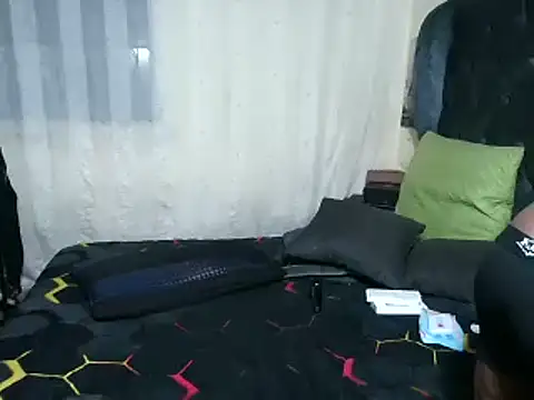 Candiyliciousxx online show from January 7, 2025, 9:03 pm