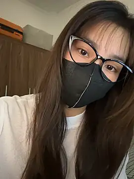 Snapshot of Lilisa_miu chatting on May 20, 2026, 4:46 pm Lilisa miu online show from May 20, 2026, 4:46 pm