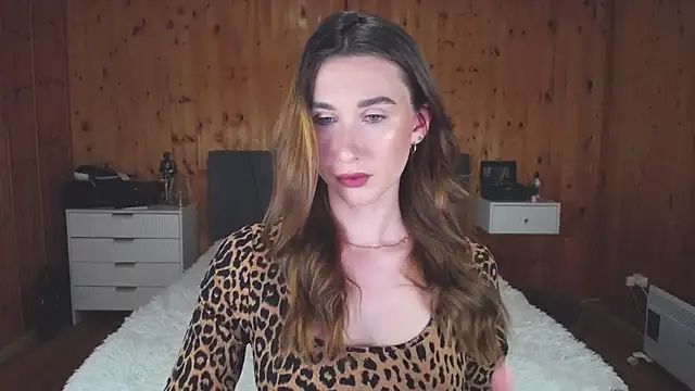 KellyBeeal online show from January 17, 2025, 12:10 pm