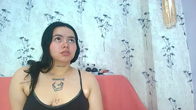 Mia candy 0 online show from February 8, 2025, 12:06 pm