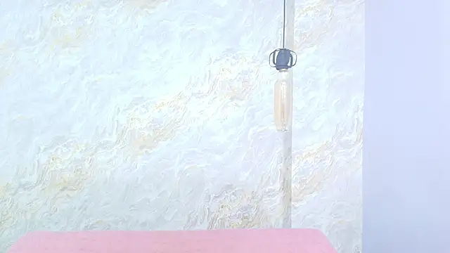 Mia candy 0 online show from October 3, 2025, 12:02 pm