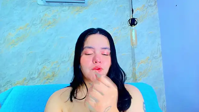 Mia candy 0 online show from January 11, 2026, 12:10 pm