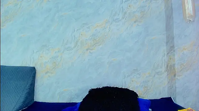 Mia candy 0 online show from March 2, 2026, 12:12 pm