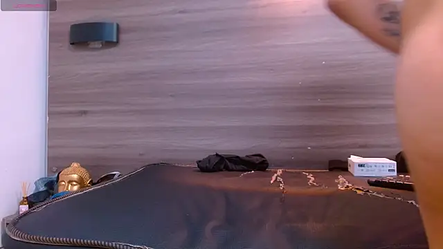 Cutie Shy  online show from February 28, 2025, 11:12 pm