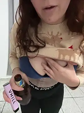 lolitalamasbonita01 online show from January 30, 2025, 6:35 am