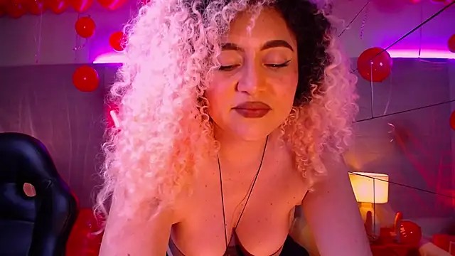 Kateryn  online show from February 15, 2025, 10:52 pm