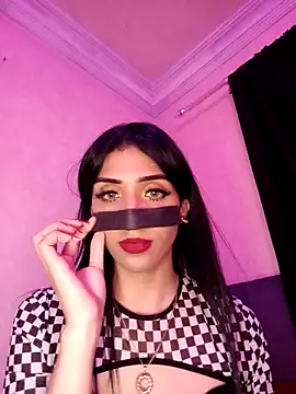 ---sophia--- online show from February 14, 2026, 8:05 pm