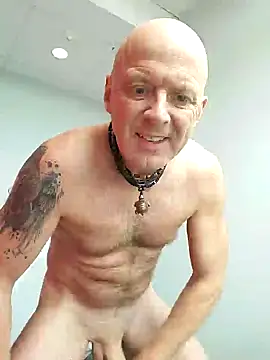 Alwaysreadysex69 online show from December 4, 2024, 2:26 pm