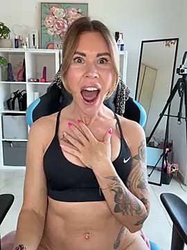 Lara Bergmann online show from March 24, 2026, 10:20 am