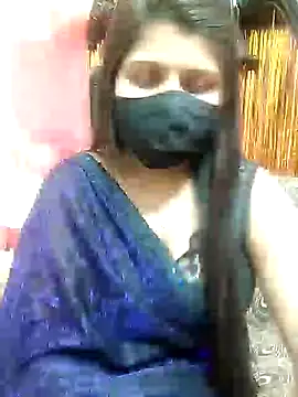 Hotty-simran online show from February 12, 2025, 8:38 am