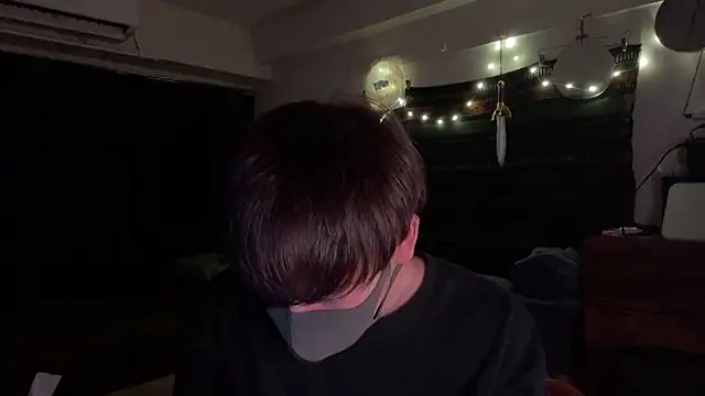 poketkuma online show from November 23, 2025, 2:28 pm