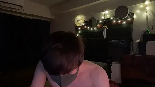 poketkuma online show from November 30, 2025, 1:48 pm