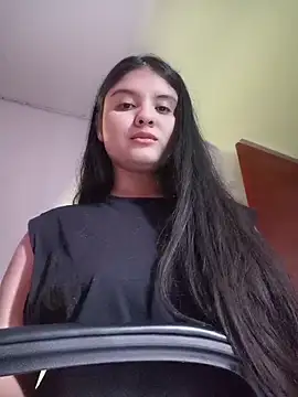 Snapshot of lilpervertgirl chatting on April 28, 2026, 8:25 pm lilpervertgirl online show from April 28, 2026, 8:25 pm