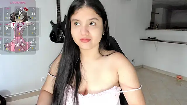 Snapshot of lilpervertgirl chatting on June 7, 2026, 9:29 pm lilpervertgirl online show from June 7, 2026, 9:29 pm