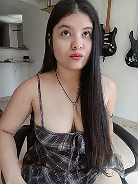 Snapshot of lilpervertgirl chatting on July 21, 2026, 4:31 pm lilpervertgirl online show from July 21, 2026, 4:31 pm
