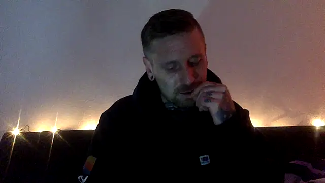 Schabernack1990 online show from March 18, 2026, 12:47 am