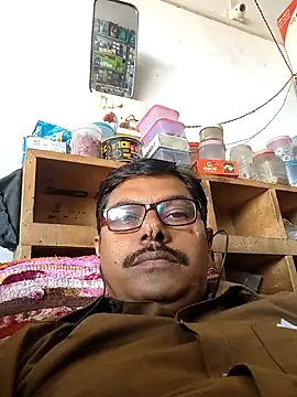 Srmotrs online show from October 27, 2025, 6:39 am