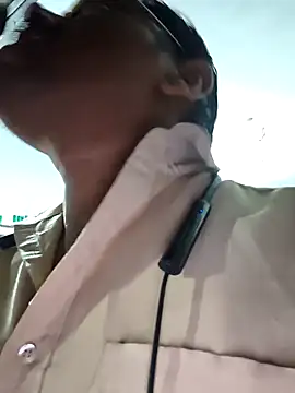 Srmotrs online show from March 18, 2026, 1:58 pm