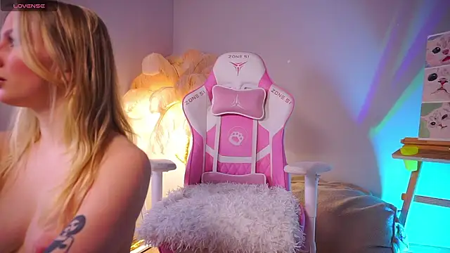 AnnLevine online show from February 5, 2026, 1:27 pm