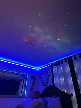 touchm cockhard online show from November 18, 2025, 11:59 pm