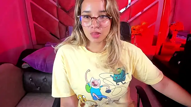 Olivia Fox69 online show from September 19, 2025, 2:35 am