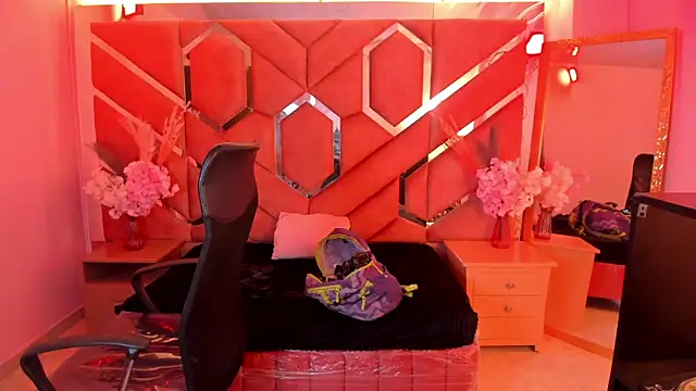 Snapshot of Olivia_Fox69 chatting on June 20, 2026, 3:42 am Olivia Fox69 online show from June 20, 2026, 3:42 am