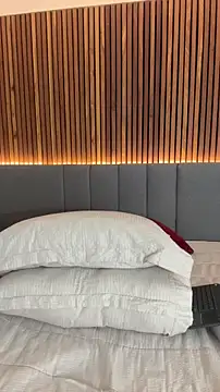 EmiilyAdams  online show from February 23, 2026, 10:07 pm