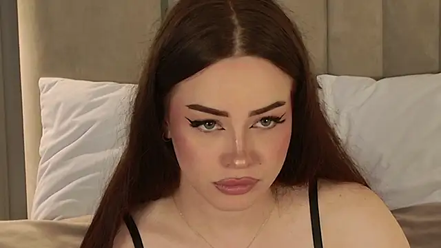 Snapshot of AnneSand chatting on June 8, 2026, 3:40 am AnneSand online show from June 8, 2026, 3:40 am
