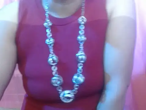 Snapshot of LOVERIAKOL chatting on November 19, 2025, 12:49 pm LOVERIAKOL online show from November 19, 2025, 12:49 pm