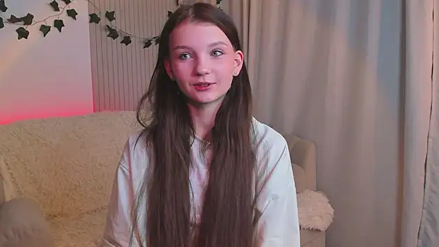Snapshot of CindyGarrison chatting on February 20, 2025, 12:30 am CindyGarrison online show from February 20, 2025, 12:30 am
