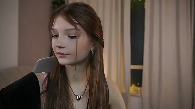 CindyGarrison online show from February 16, 2026, 12:18 am