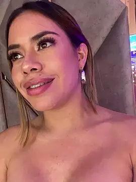 Emma-Conti online show from March 7, 2025, 10:10 pm