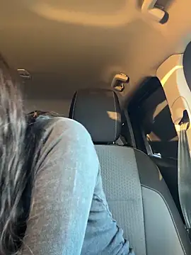 BeautifulMesss online show from October 16, 2025, 9:49 pm