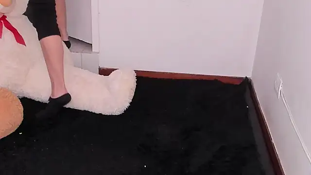 rousesuly online show from January 10, 2025, 10:25 pm